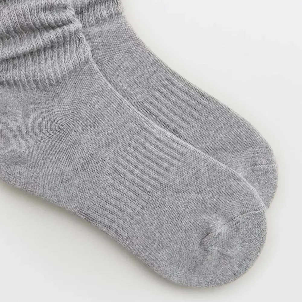 OFFLINE Gray Short Scrunch Tab Logo Cotton Socks
